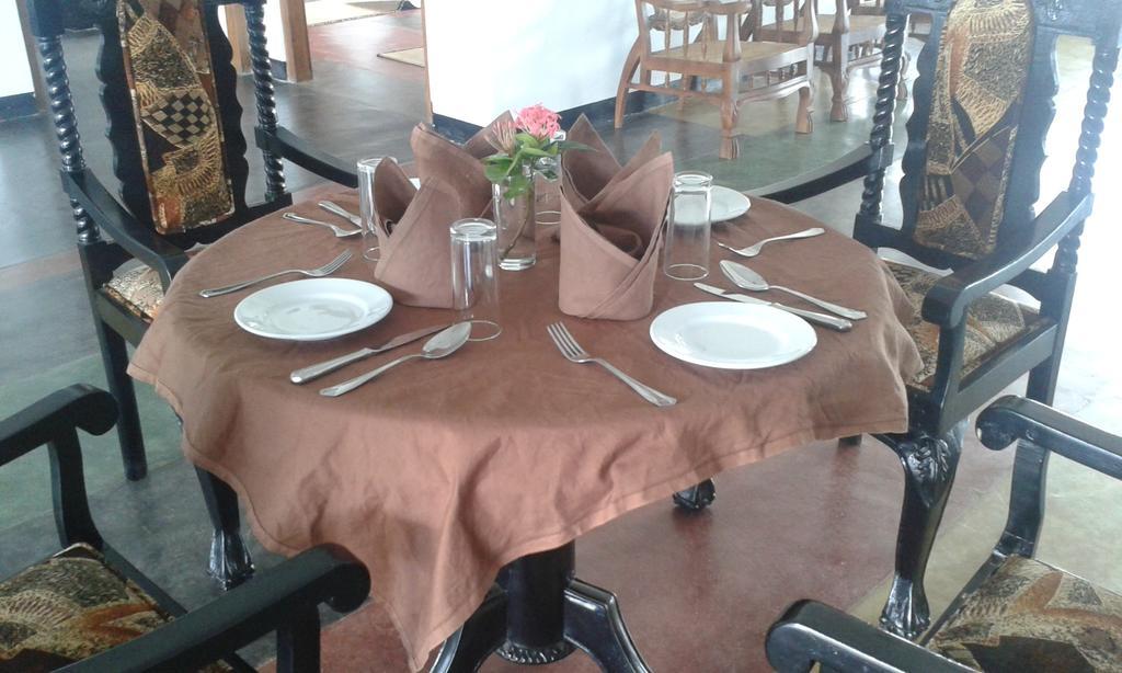 Hotel Milano Grand Dambulla Esterno foto
