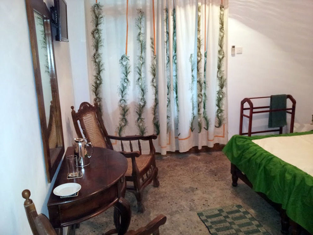 Hotel Milano Grand Dambulla Esterno foto